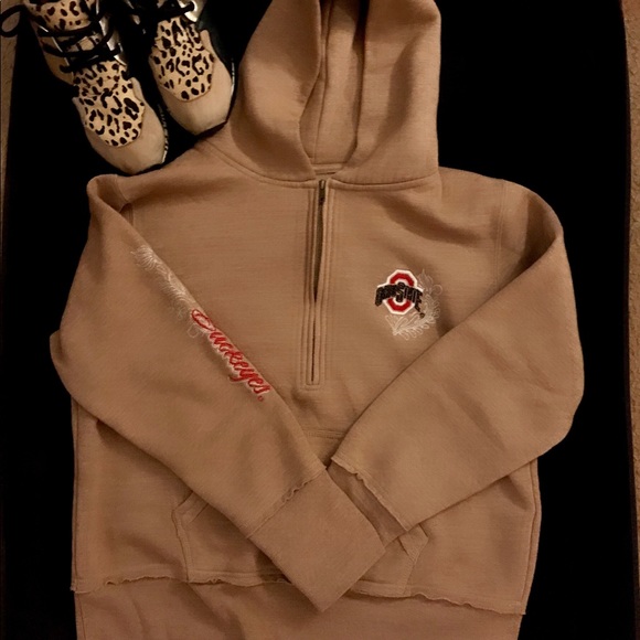 O H I O State Cropped unique embroidered hoodie - Picture 2 of 5